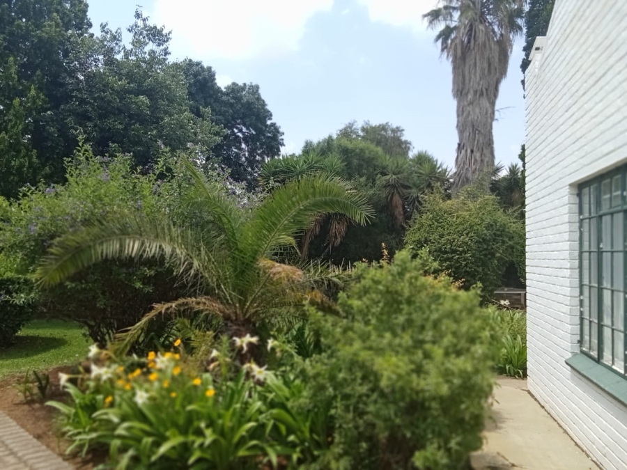 6 Bedroom Property for Sale in Deneysville Free State